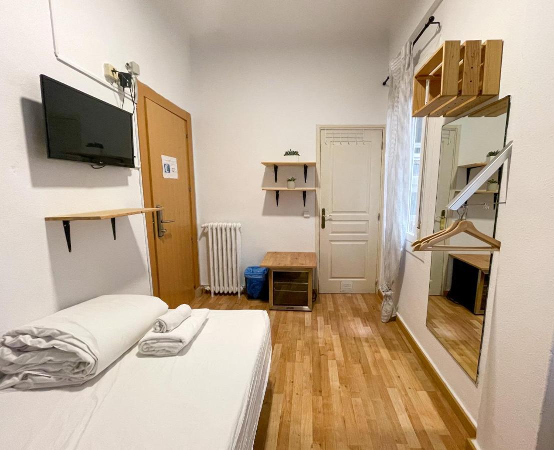 Az The Bridge Hostel - Coliving Saragossa Exterior foto